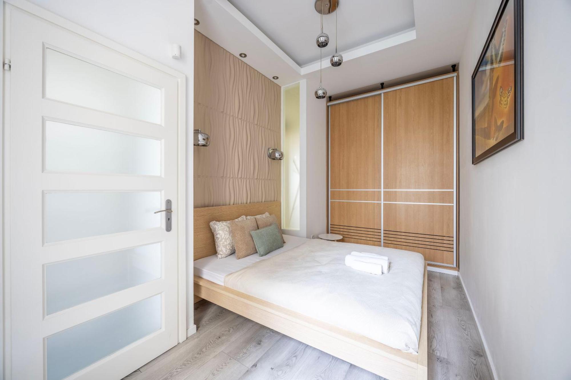 Charming N' Cozy By Prestige Homes *